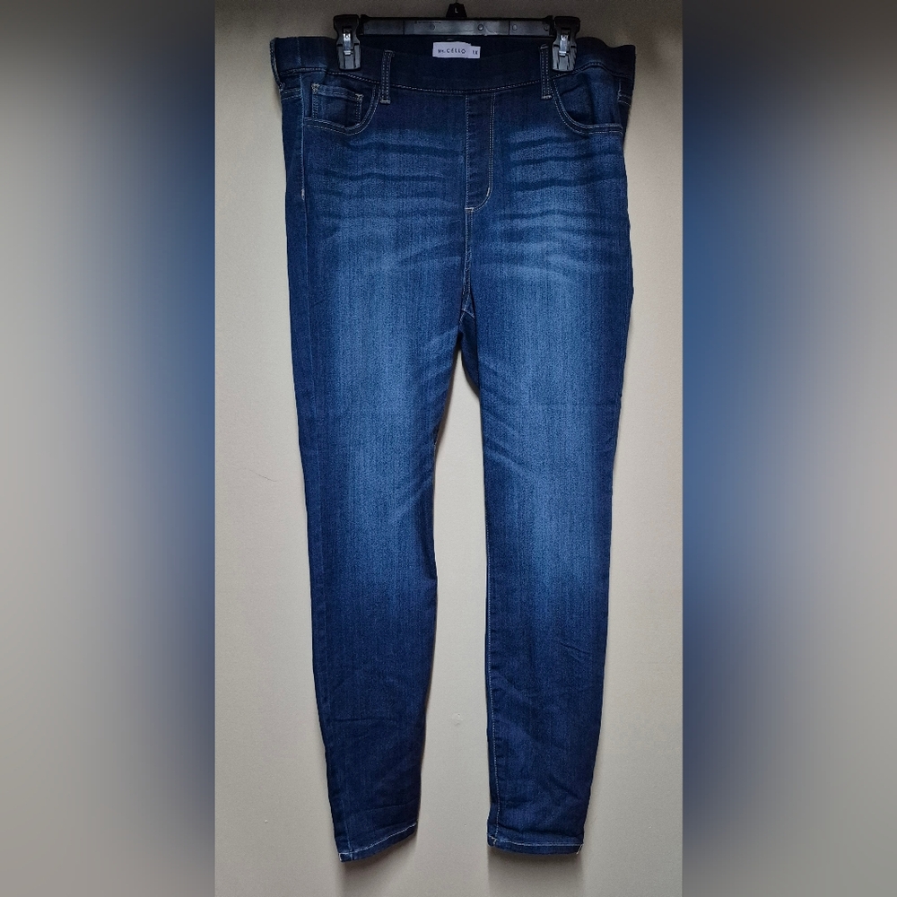 NWOT Ms. Cello 1X Stretchy Skinny Jeans